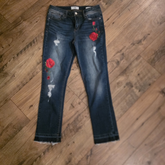 Stylish Women's Straight Leg Jeans with Red Floral Design - Picture 2 of 7